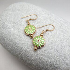 Daisy Flower earrings